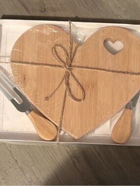 Heart-Shaped Bamboo Cheese Board Set with utensils